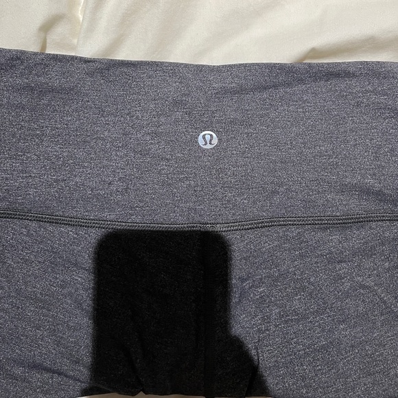 Lulu lemon wunder train 28” leggings - Picture 2 of 6